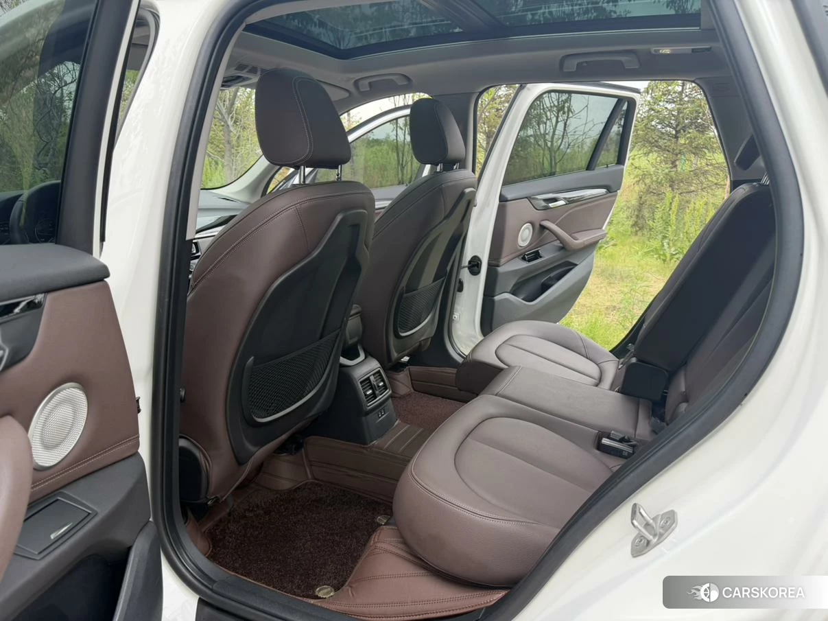 BMW X1 id 4419477 из Китая 15
