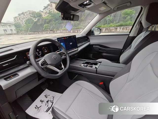 Volkswagen Tourang id 4335872 из Китая 15
