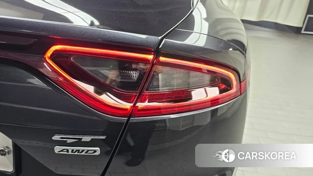 Kia Stinger id 4677898 из Кореи 15