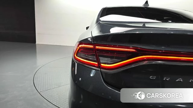 Hyundai Grandeur IG id 4918995 из Кореи 15