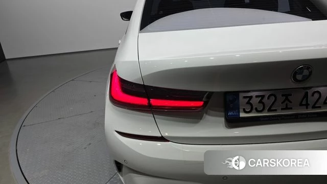 BMW 3 Series (G20) id 4396315 из Кореи 15