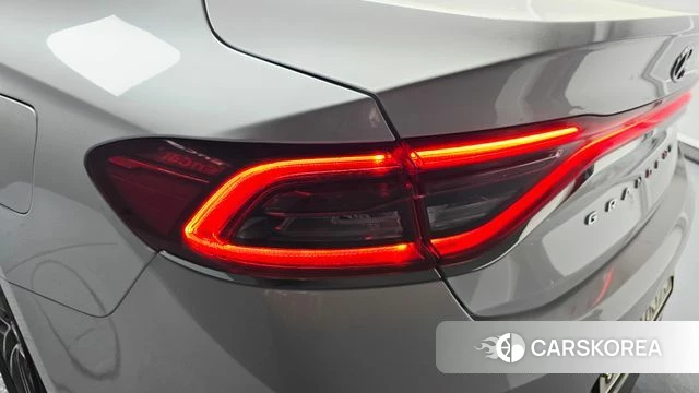 Hyundai Grandeur IG id 4225422 из Кореи 15