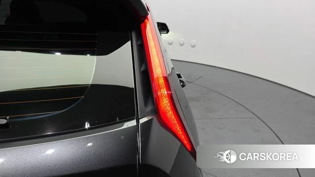Kia Di Ol Nu Niro id 4646411 из Кореи 15