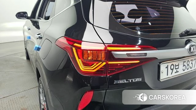 Kia Seltos id 4384446 из Кореи 15