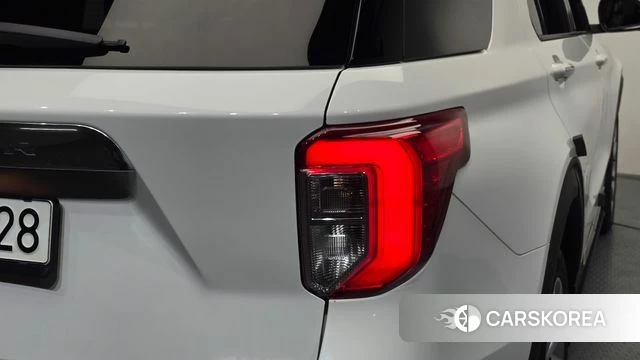 Ford Explorer 6th Generation id 4753664 из Кореи 15