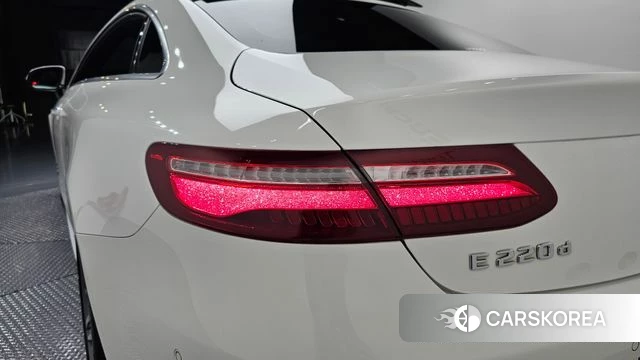 Mercedes-Benz E-Class W213 id 4604726 из Кореи 14