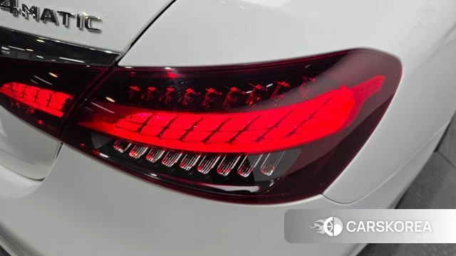 Mercedes-Benz E-Class W213 id 4361569 из Кореи 15