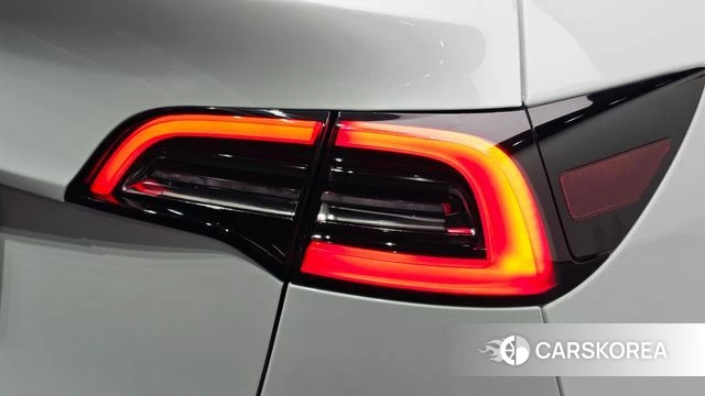 Tesla Model Y id 4757628 из Кореи 15