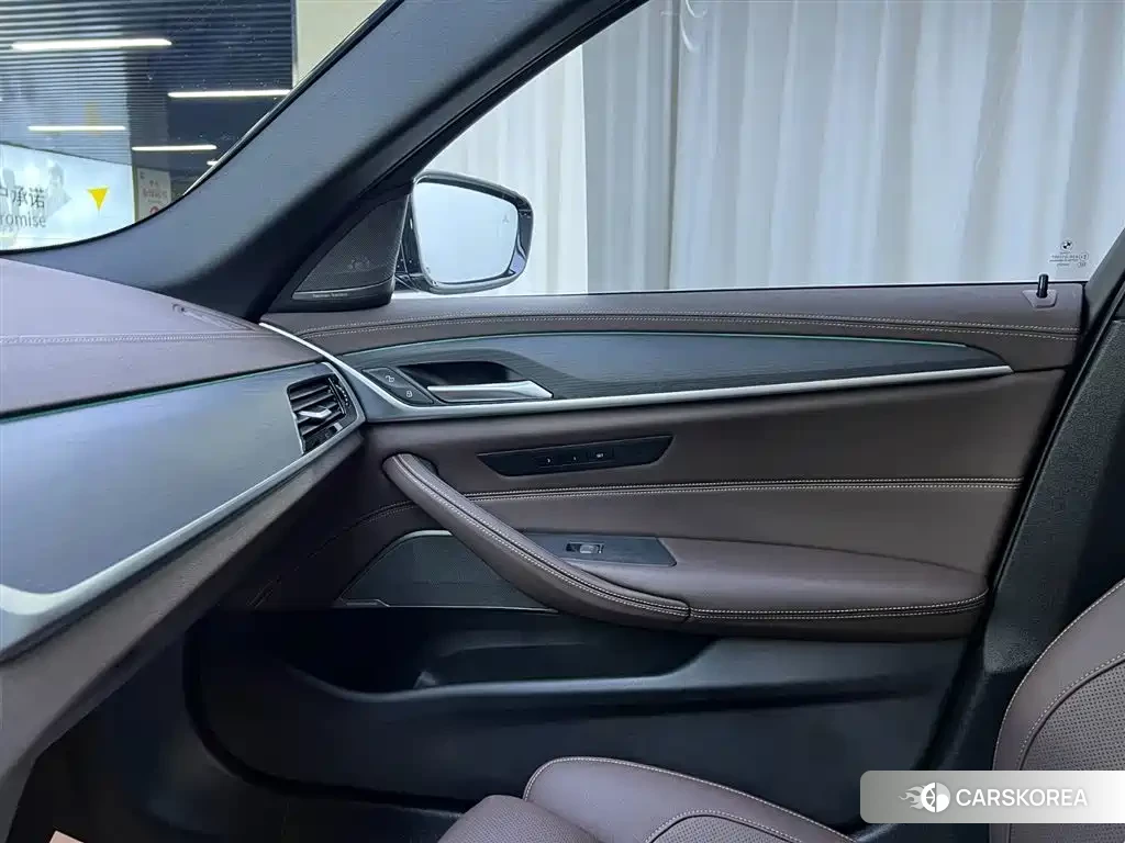 BMW 5 series id 4601068 из Китая 15