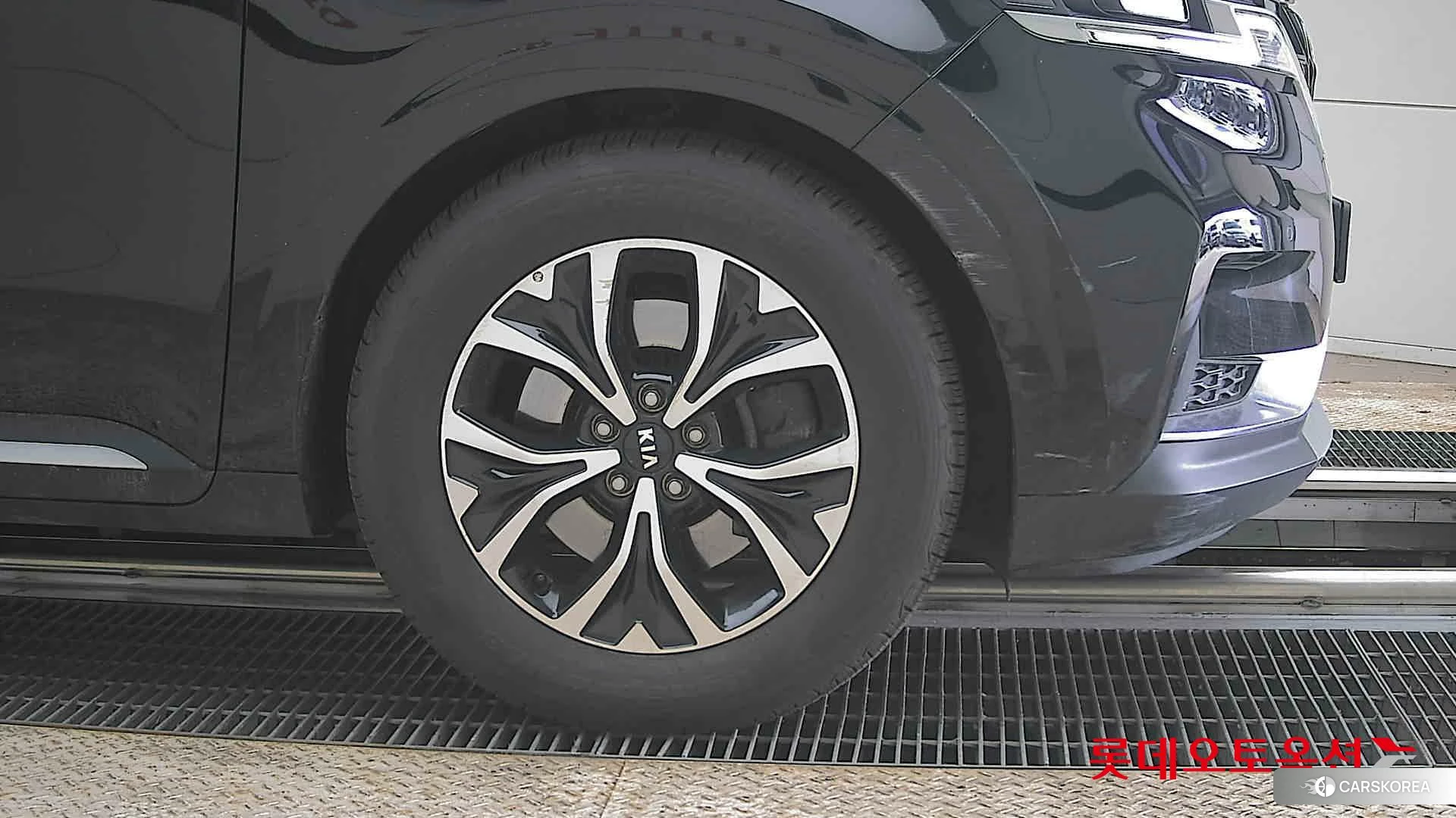 Kia Carnival id 3888380 из Кореи 15