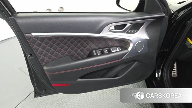 Genesis G70 id 4447100 из Кореи 15
