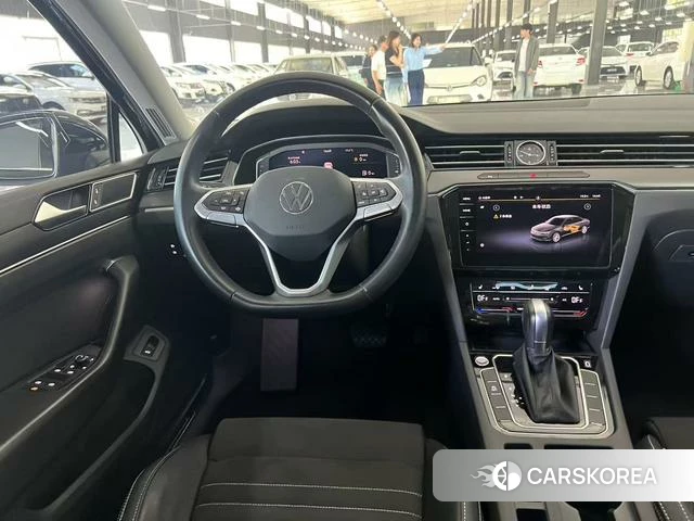 Volkswagen Magotan id 4328618 из Китая 15