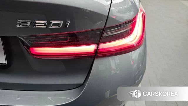 BMW 3 Series (G20) id 4636059 из Кореи 15