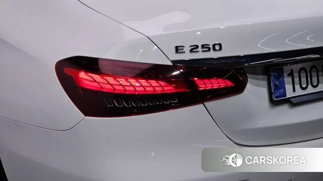 Mercedes-Benz E-Class W213 id 4735264 из Кореи 15