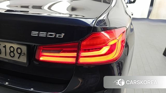 BMW 5 Series (G30) id 4651671 из Кореи 15