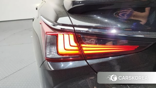 Lexus ES300h 7th generation id 4283257 из Кореи 15