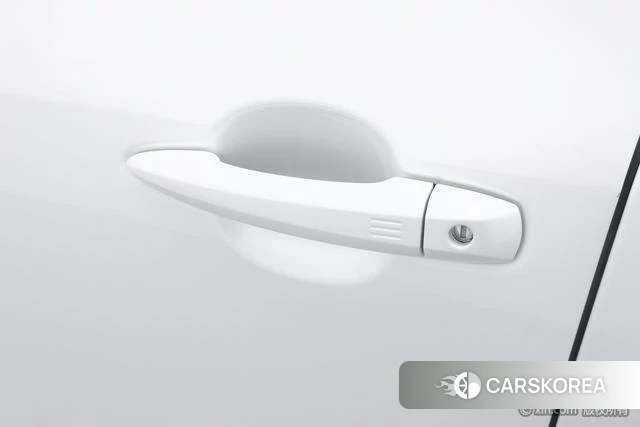 Nissan Exploring the land id 4307145 из Китая 15