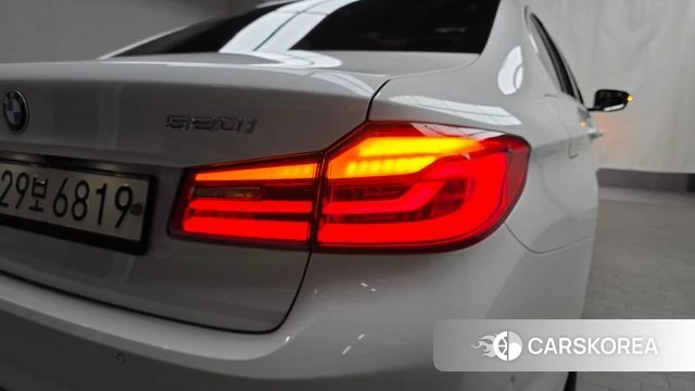 BMW 5 Series (G30) id 4519769 из Кореи 15