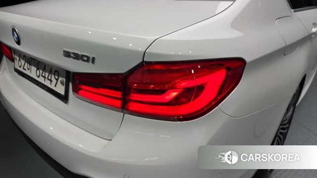 BMW 5 Series (G30) id 4459263 из Кореи 15