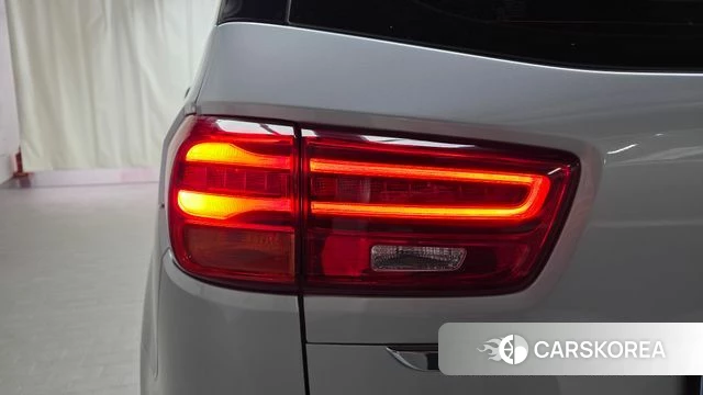 Kia The New Carnival id 4662649 из Кореи 15