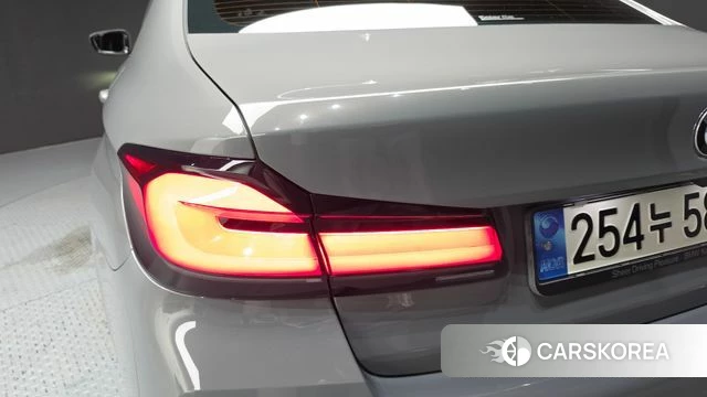 BMW 5 Series (G30) id 4666765 из Кореи 15