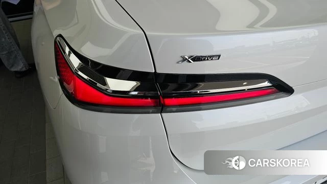 BMW 7 Series (G70) id 4315653 из Кореи 15