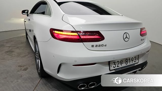 Mercedes-Benz E-Class W213 id 4245950 из Кореи 15