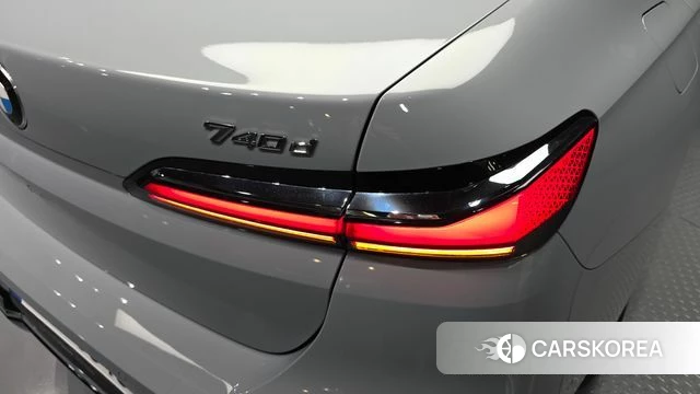 BMW 7 Series (G70) id 4321539 из Кореи 15