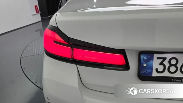 BMW 5 Series (G30) id 4329893 из Кореи 15
