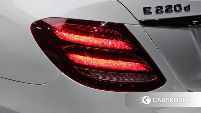 Mercedes-Benz E-Class W213 id 4755235 из Кореи 15