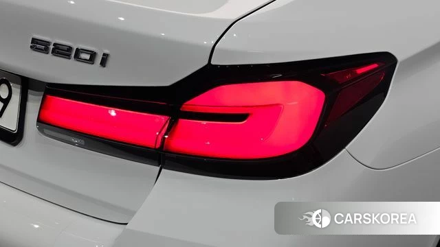 BMW 5 Series (G30) id 4848345 из Кореи 15