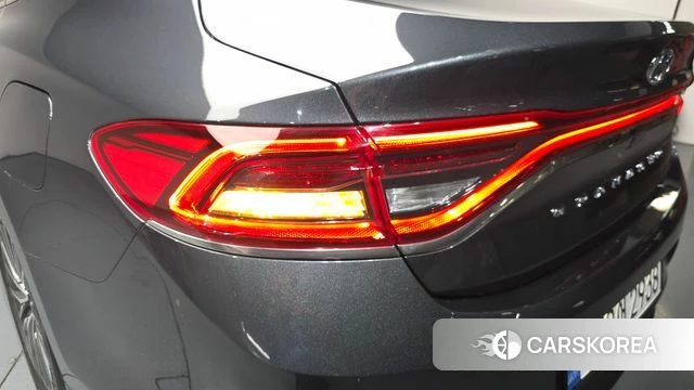 Hyundai Grandeur IG Hybrid id 4294962 из Кореи 15