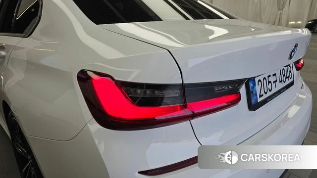 BMW 3 Series (G20) id 4469601 из Кореи 15