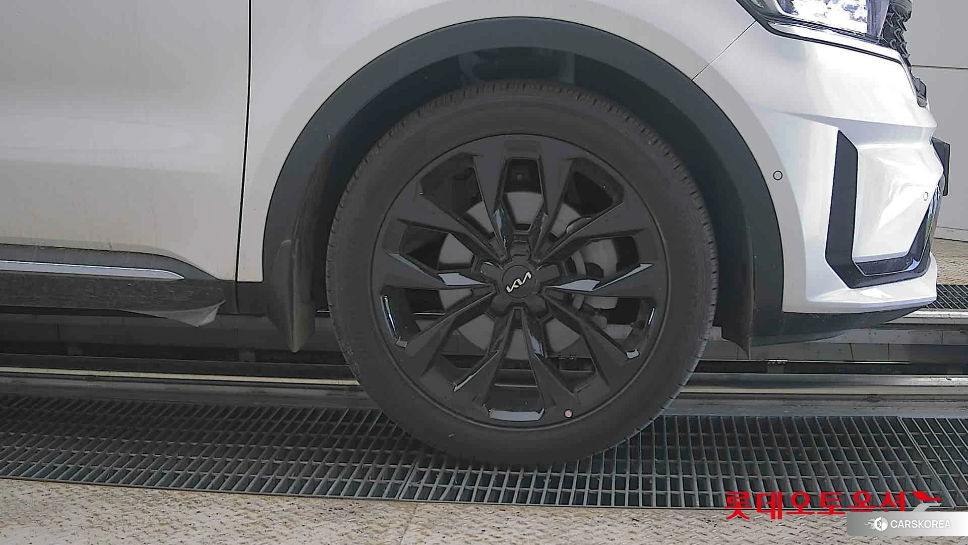 Kia Sorento id 4296908 из Кореи 15