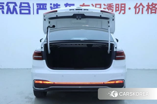 Volkswagen Lavida id 4222032 из Китая 15
