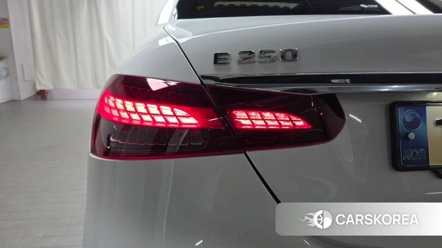Mercedes-Benz E-Class W213 id 4706831 из Кореи 15