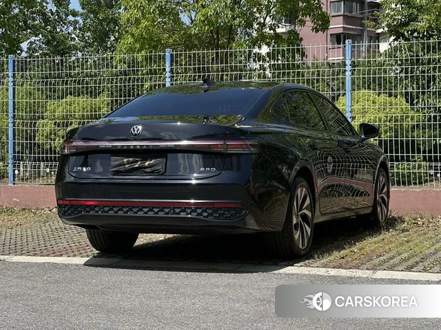 Volkswagen Passat id 4348877 из Китая 15