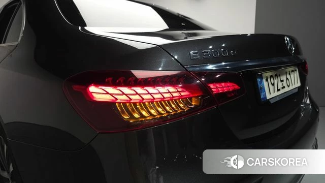 Mercedes-Benz E-Class W213 id 4619559 из Кореи 15