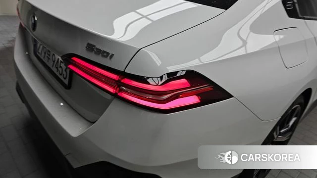 BMW 5 Series (G60) id 4194224 из Кореи 15