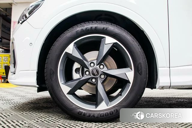 Audi Q3 id 4290541 из Китая 15