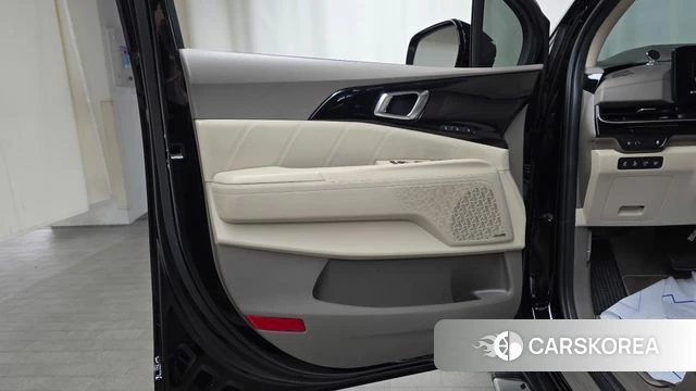 Kia The New Carnival 4th Generation id 4590908 из Кореи 15