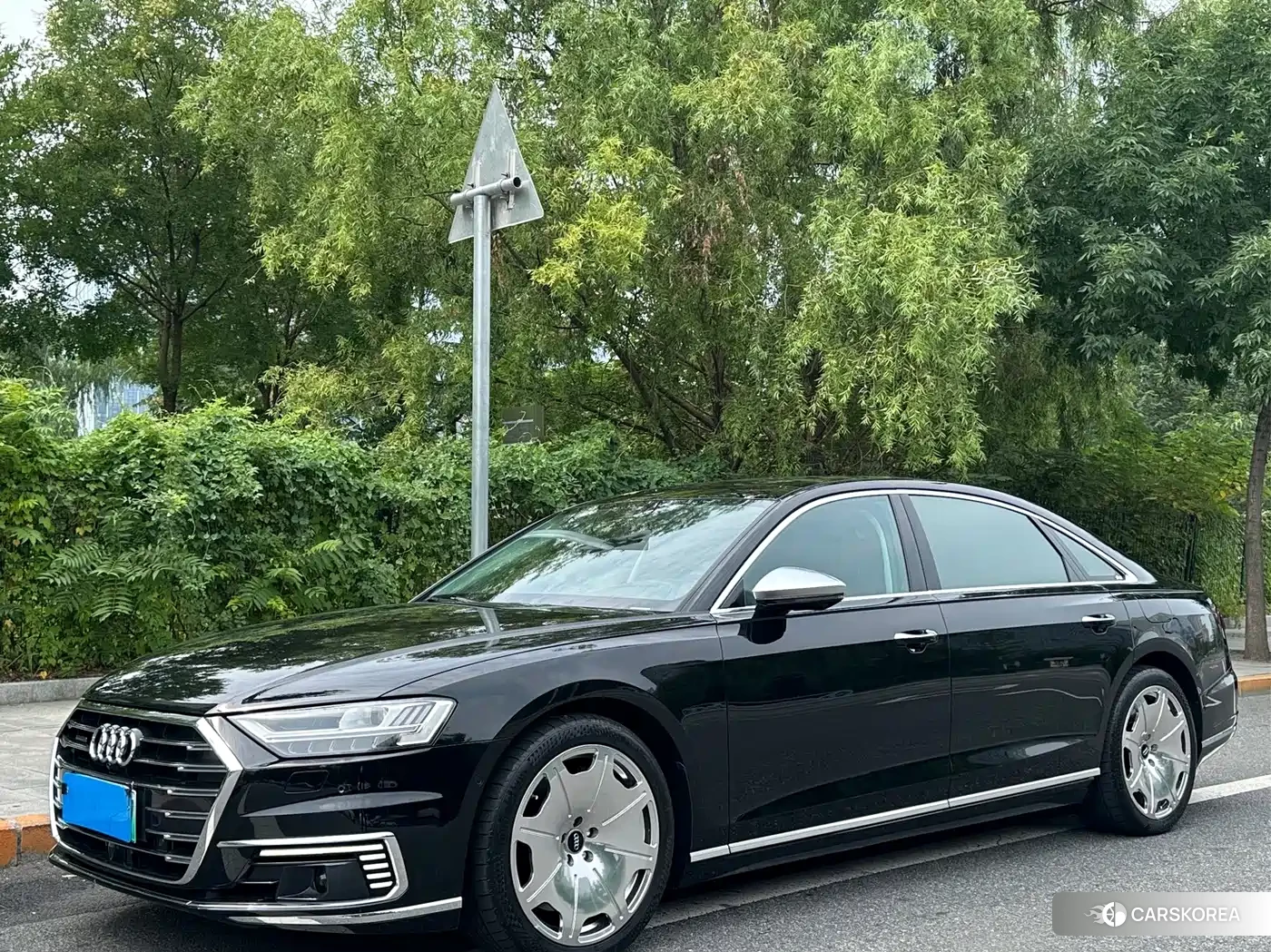 Audi A8 id 4653966 из Китая 15