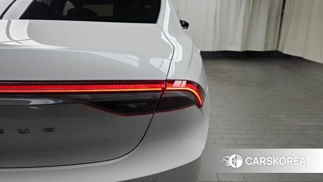 Hyundai The New Grandeur IG Hybrid id 4550001 из Кореи 15