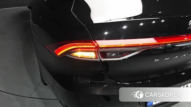 Hyundai The New Grandeur IG id 4636439 из Кореи 15