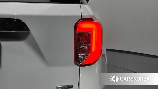 Ford Explorer 6th Generation id 4501684 из Кореи 15