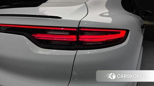 Porsche Cayenne (PO536) id 4855268 из Кореи 15