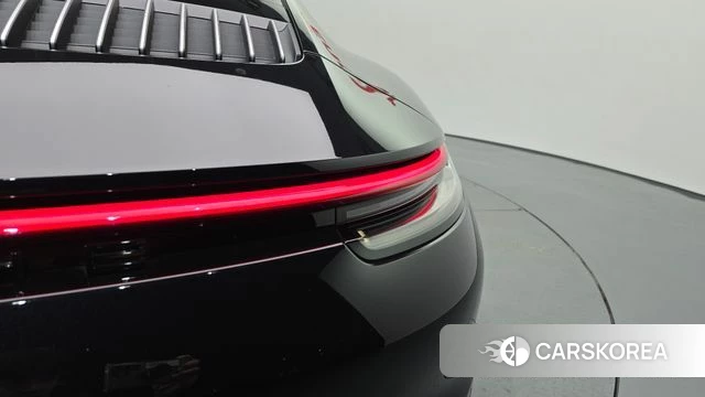 Porsche 911(992) id 4675047 из Кореи 15