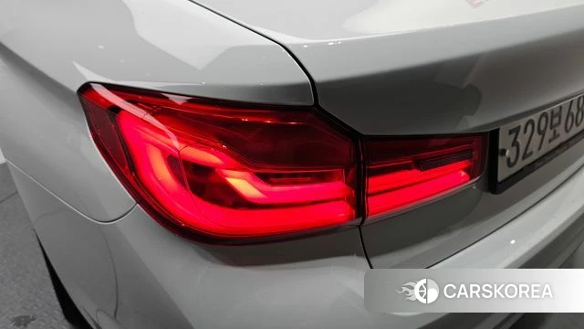 BMW 5 Series (G30) id 4619947 из Кореи 15