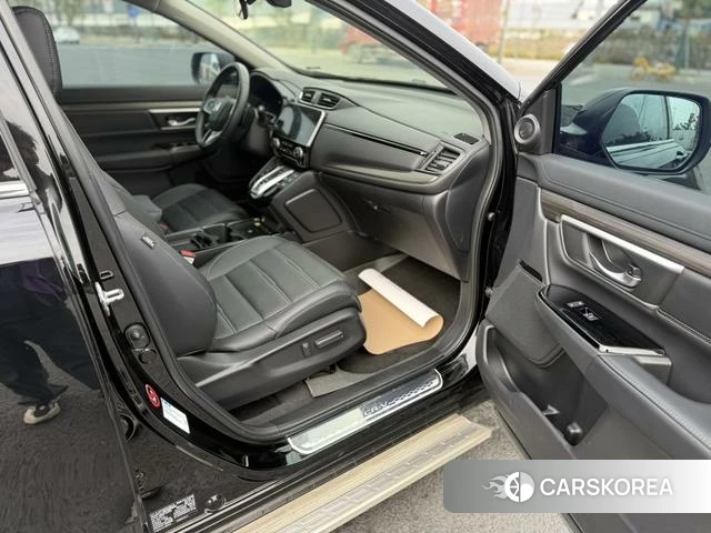 Honda CR-V PHEV id 4274677 из Китая 15