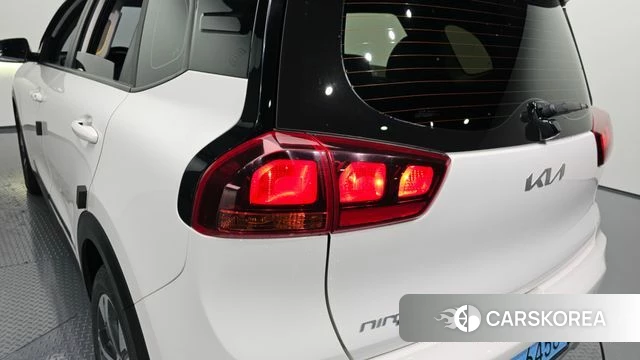 Kia Niro Plus id 4354898 из Кореи 15